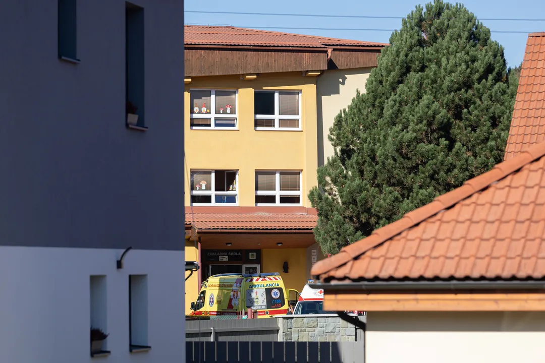 Slovakiyada məktəbdə bıçaqlı hücum törədilib
