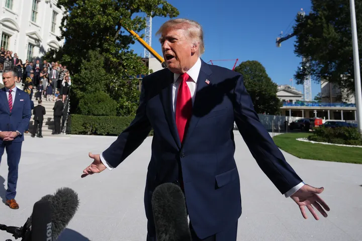 Trump accuse “l’islam” et l’immigration d’alimenter la mobilisation lycéenne en France, Paris réagit
