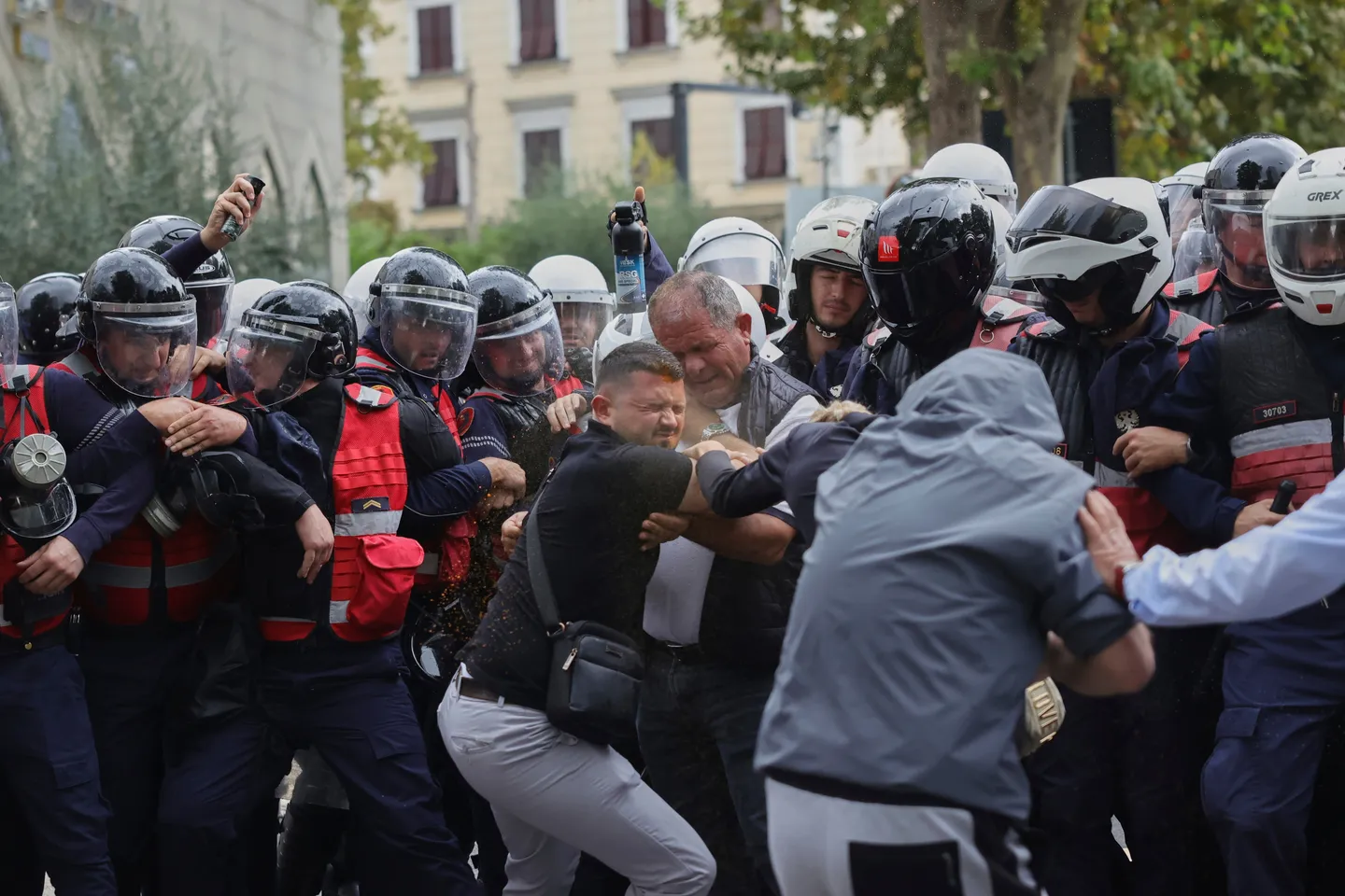 Fire engulfs Albania's education ministry as student protests escalate