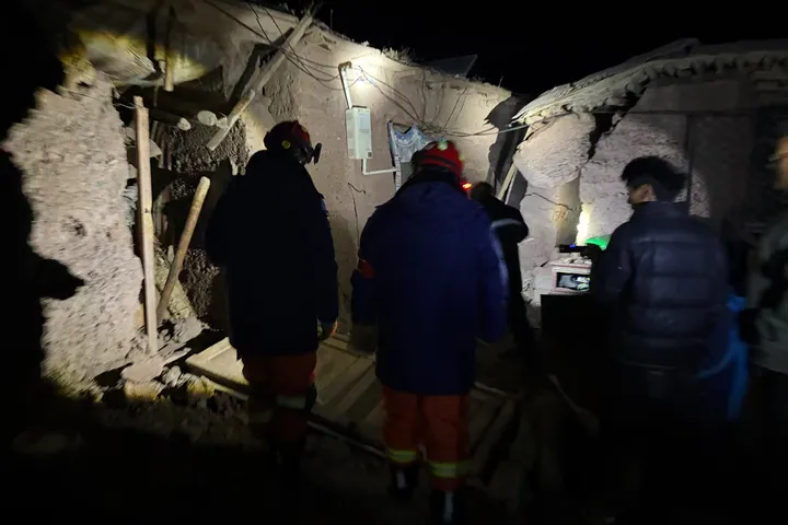 Injuries from China's Tibet earthquake rise to 65, death toll holds at 16