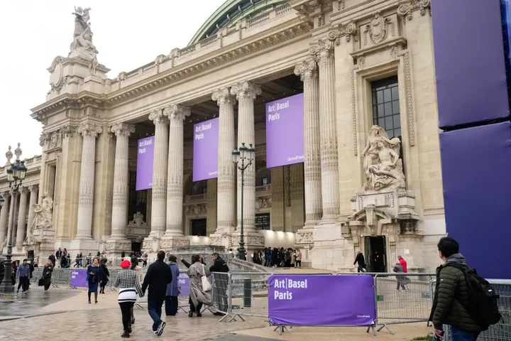 Paris shuts museums as France braces for new nationwide protests with massive security deployment