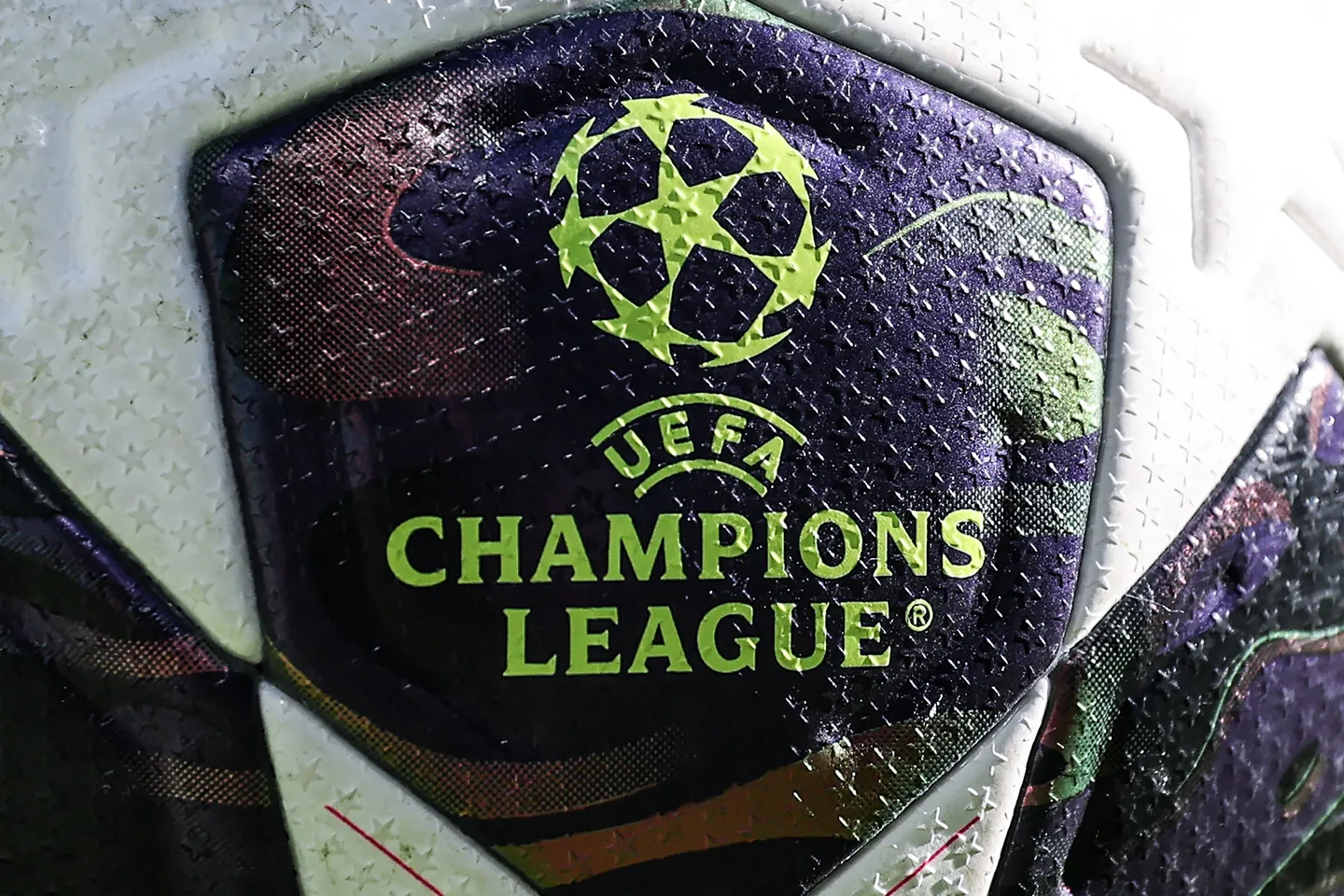 Mynihu dhe Barcelona do të presin finalet e Ligës së Kampionëve në 2028-2029