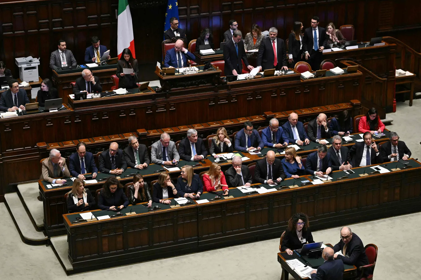 Italien beschließt Burka-Verbot und Sprachquote an Schulen