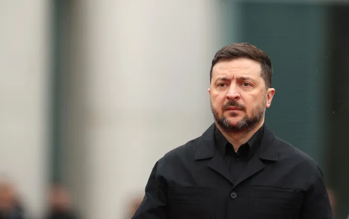 Зеленски заяви, че украинските дронове са ударили  руската петролна рафинерия в град Сизран