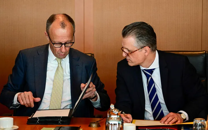 Kanzler-Debatte: Frei tritt Zweifeln an Positionierung für Merz entgegen