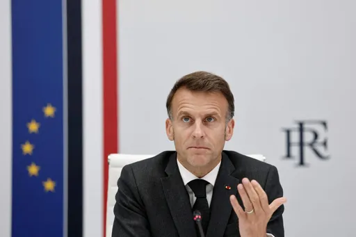 Ormuz: Paris n'a "jamais envisagé" un "déploiement", assure Macron après l'avertissement de l’Iran