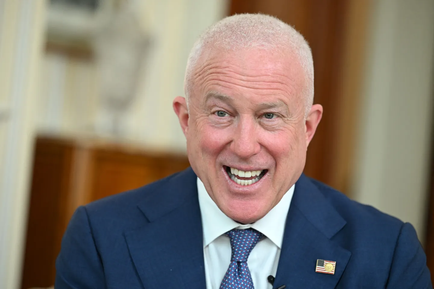 België roept Amerikaanse ambassadeur op matje na opmerkingen tegen minister van Volksgezondheid