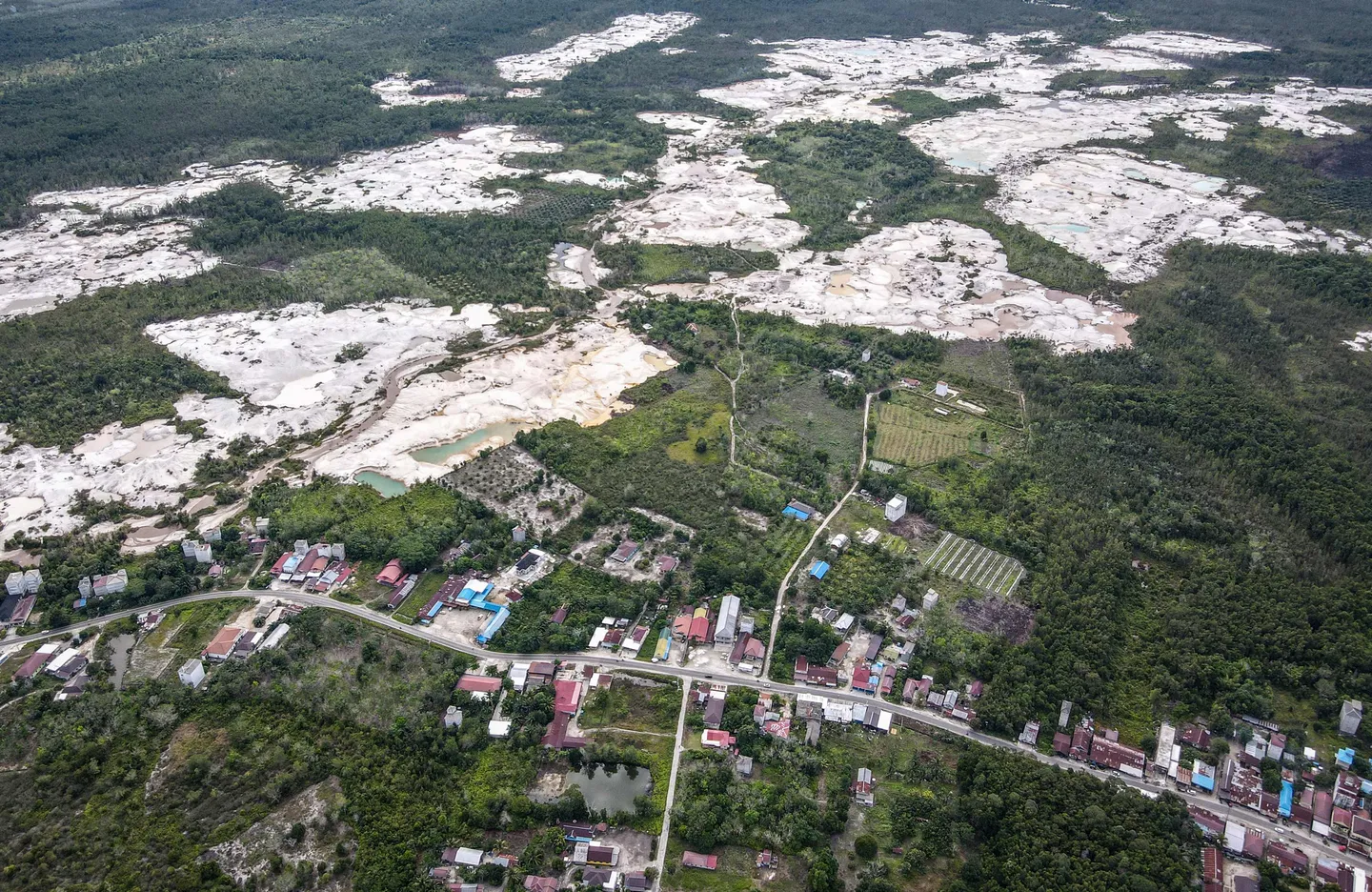 Dua WNA China jadi tersangka tambang emas ilegal di Sulut