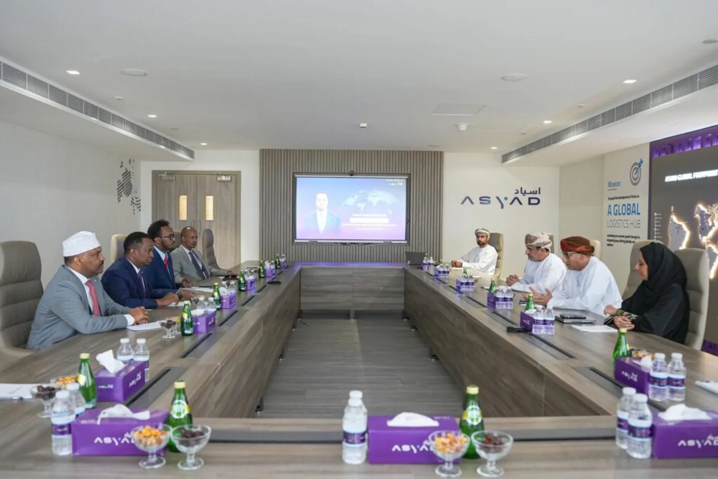 Soomaaliya iyo ASYAD oo Ka Wadahadlay Iskaashi Istaraatiiji ah oo Ku Saabsan Dekedaha iyo Saadka