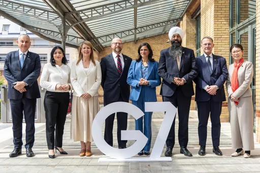 Les ministres du G7 se retrouvent à Paris