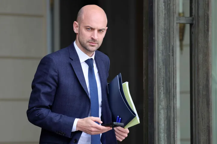 Russie-Europe: Barrot dénonce une agressivité croissante