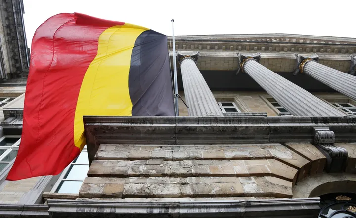 Tensions diplomatiques avec Israël et les États‑Unis suite à une enquête belge sur des circonciseurs