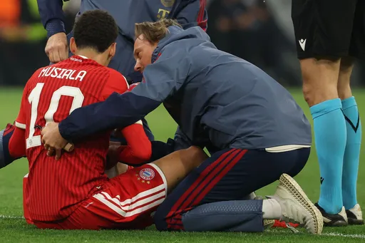 Jamal Musiala na Bayern Munich ya ce farfaɗiyar sandarewa ce ke damun sa