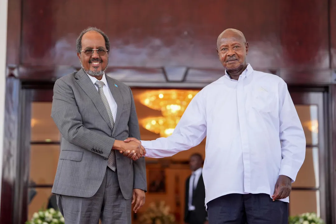 MW Xasan Sheekh oo Gaaray Uganda si uu uga Qayb Galo Munaasabadda Caleema-saarka Museveni