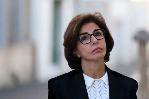 Soupçon d'enquête privée sur un couple: Dati placée sous le statut de témoin assisté
