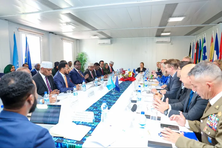 Soomaaliya iyo Midowga Yurub oo Muqdisho ku Qabtay Wadahadal Heer Sare ah oo Iskaashi