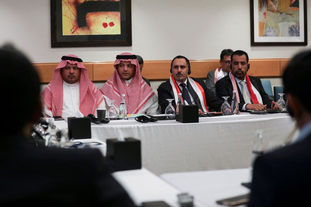 Yemen signs 'largest-ever' prisoner swap deal with Houthis