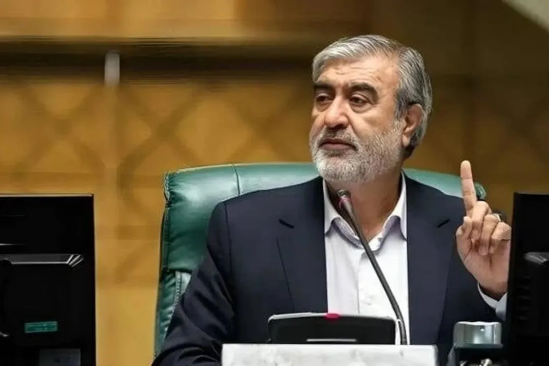 تیل کی قیمتوں میں اضافے کی وجہ ایران قرار دینے والے  امریکی نائب صدر کو ایران کا جواب