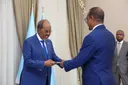 Madaxweynaha Soomaaliya oo ka Guddoomay Warqadaha Aqoonsiga Danjiraha Cusub ee Jabuuti
