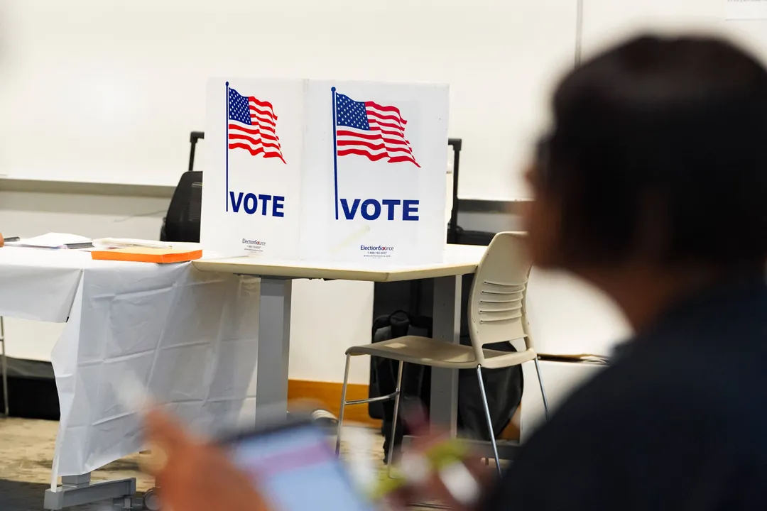 Corte Suprema frena cambios de Trump al voto por correo: qué implica y por qué debate sigue abierto