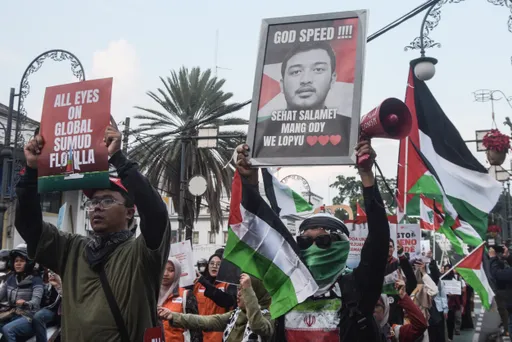 Ben-Gvir posts video of flotilla activists forced to kneel as Italy summons Israeli envoy