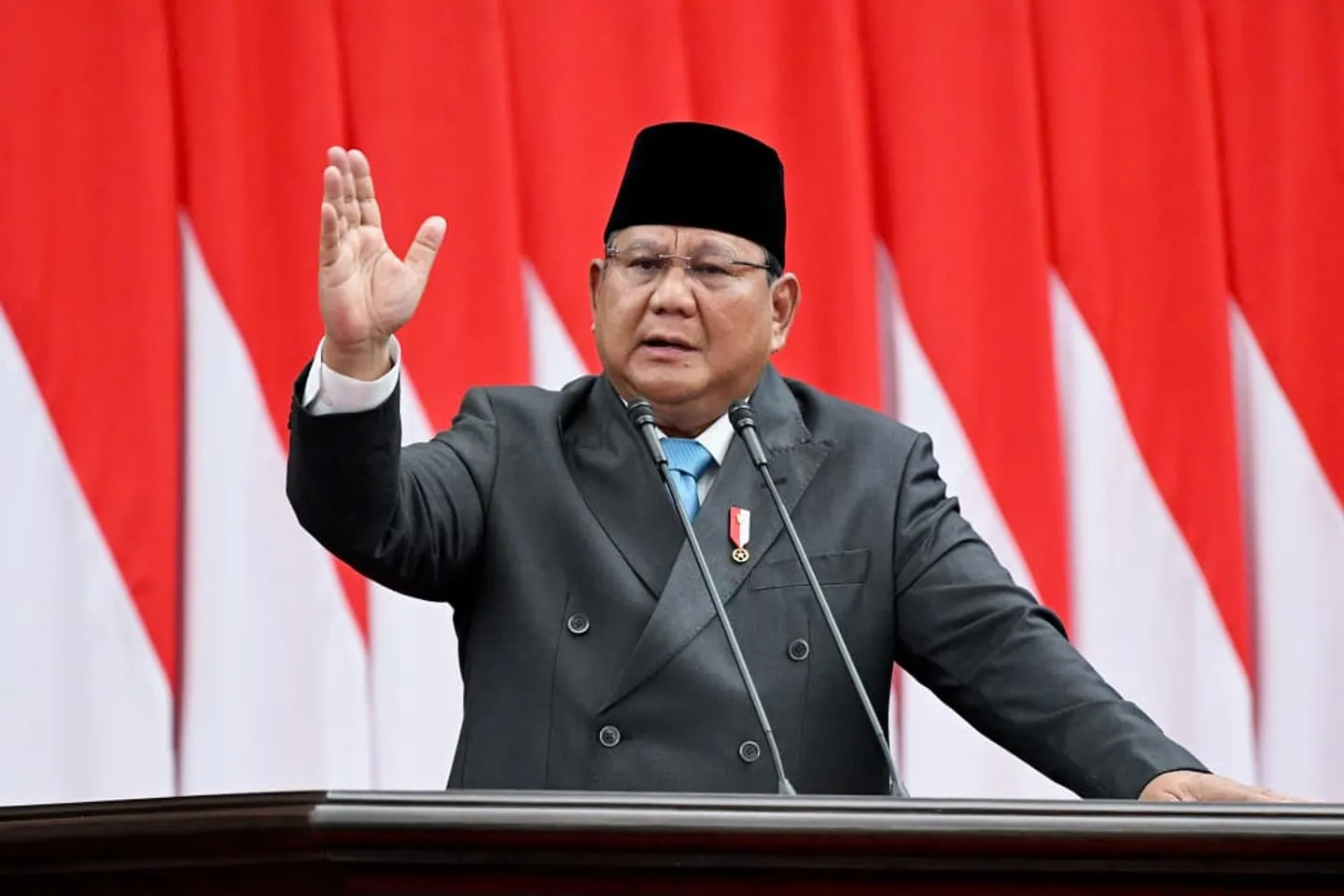 Prabowo kumpulkan menteri dan pejabat ekonomi di Istana, diduga bahas badan ekspor