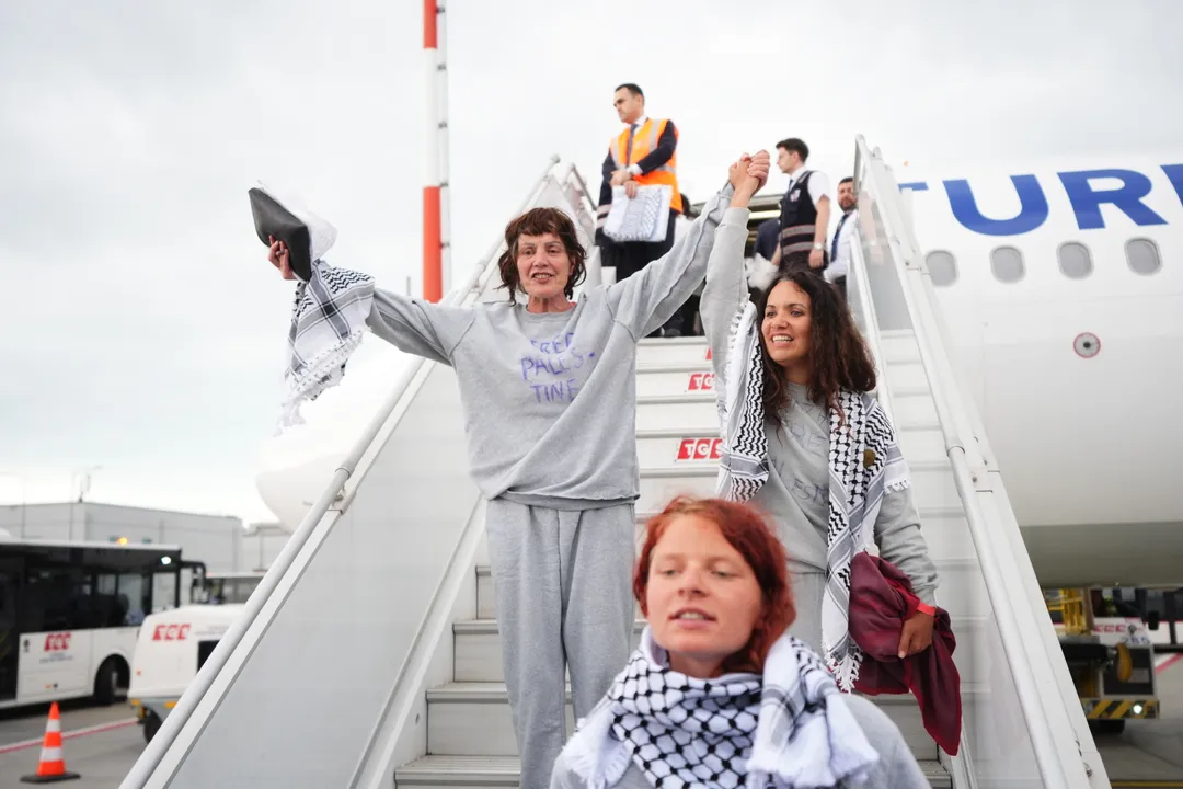 Activistas de Flotilla Global Sumud llegan a Türkiye tras su detención en Israel