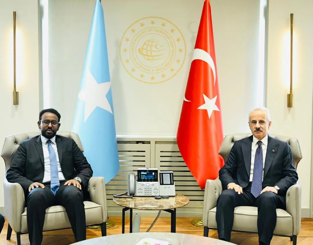 Soomaaliya iyo Turkiga oo Dhisay Guddi Farsamo oo Wadajir ah si Dib loogu Casriyeeyo Kaabeyaasha