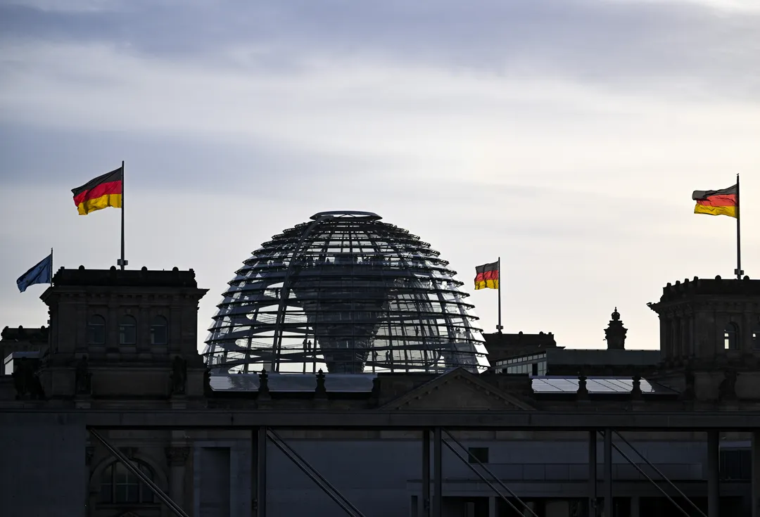 Kommissionsmitglieder dementieren Bericht über Rentenalter