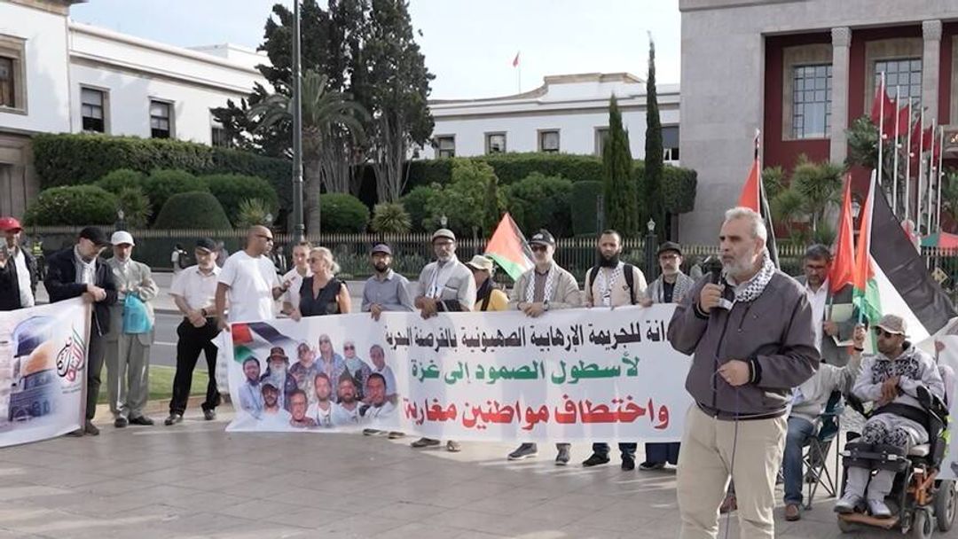 استقبال شعبي حافل في المغرب لناشطي أسطول الصمود بعد الإفراج عنهم