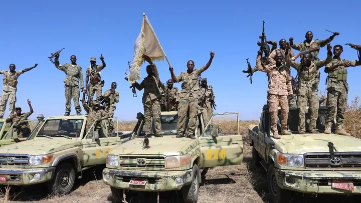 Ciidanka Sudan oo Qabsaday Deegaan ku Dhow Xadka Itoobiya kadib Dagaallo ay la Galeen RSF