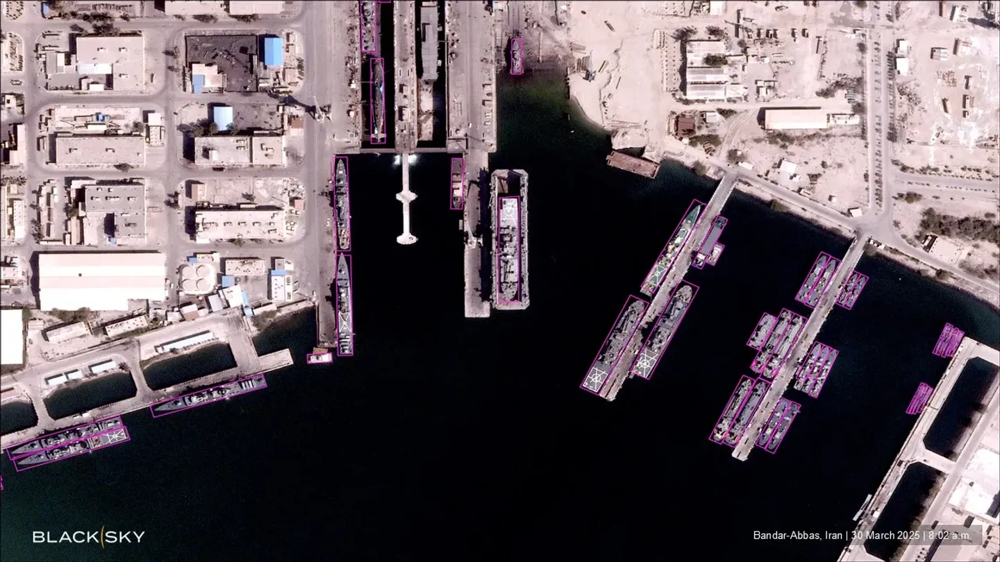 US-Militär: Angriffe auf Iran und Minenleger-Boote