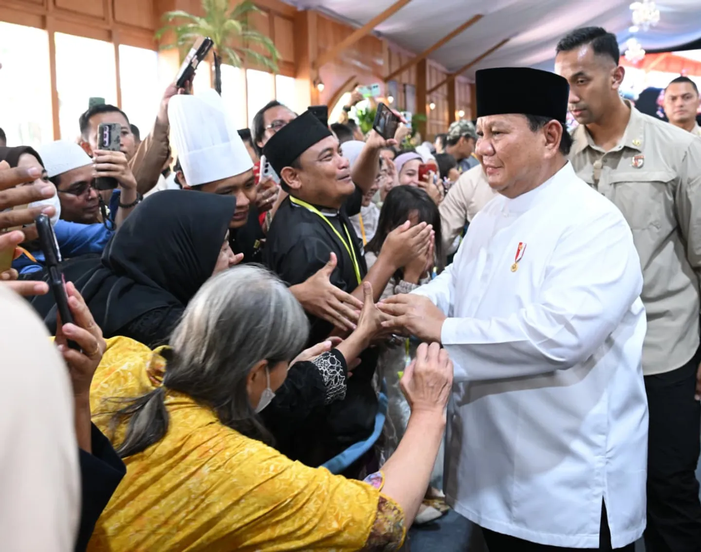 Presiden Prabowo salurkan 1.098 sapi kurban ke berbagai daerah, dorong peternak lokal