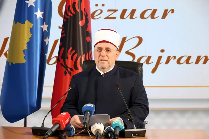 Kosovë, myftiu Tërnava në urimin e Bajramit të Kurbanit bën thirrje për fushatë politike me dinjitet