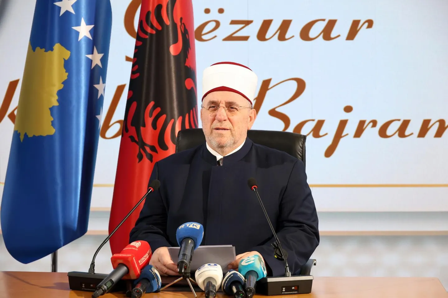 Kosovë, myftiu Tërnava në urimin e Bajramit të Kurbanit bën thirrje për fushatë politike me dinjitet