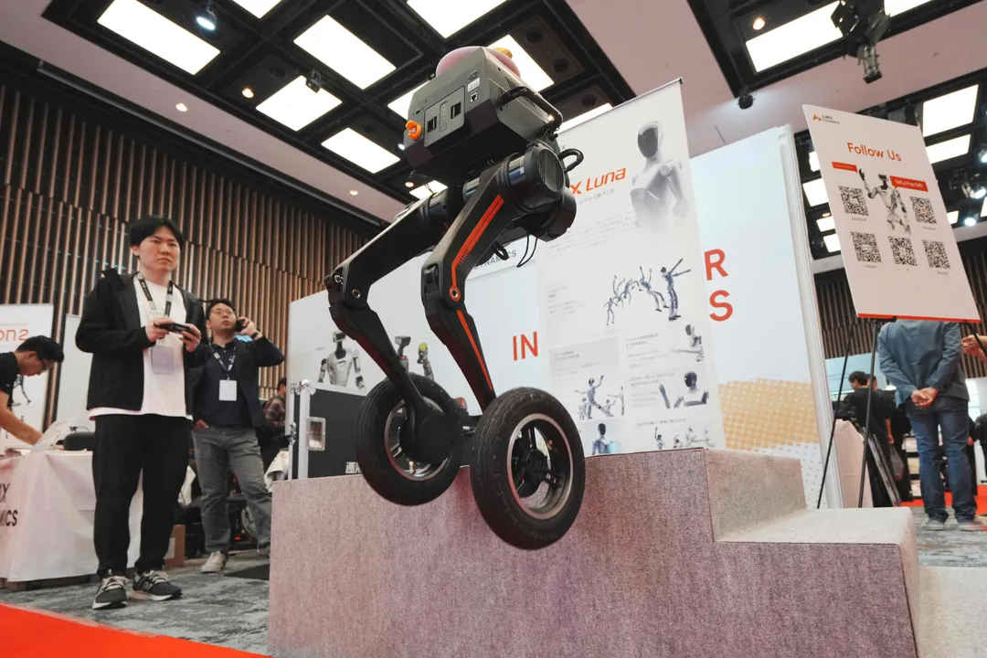 日本、2040年までにAI搭載ロボット1,000万台を労働力として活用へ