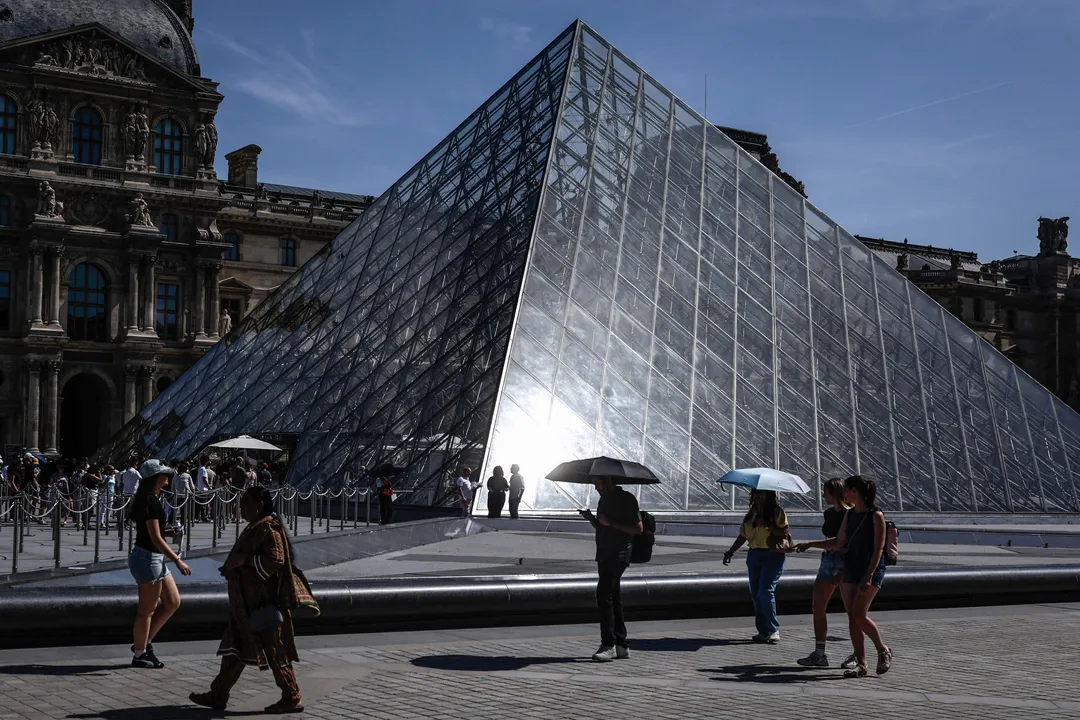 Le nouveau président du Louvre alerte sur un musée "à bout de souffle"
