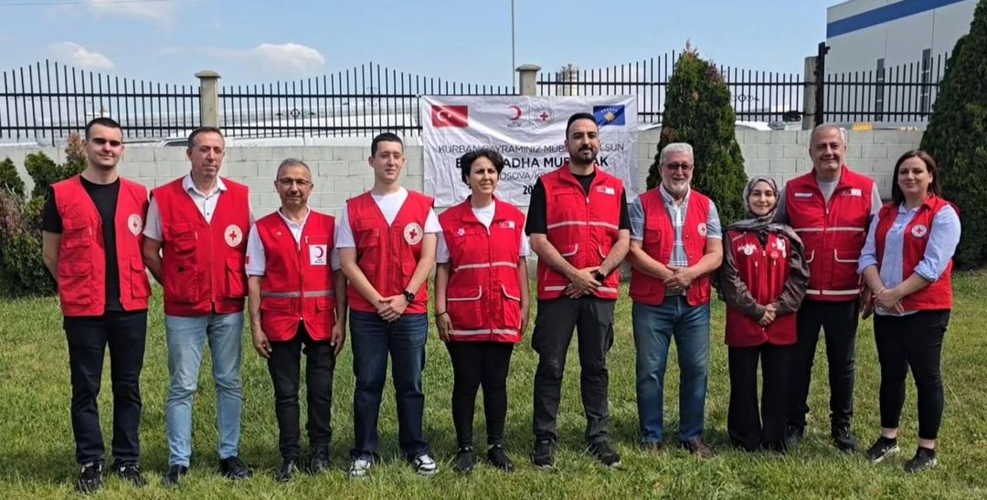 Gjysmëhëna e Kuqe Turke shpërndau mish kurbani për mbi 3 500 familje në Kosovë