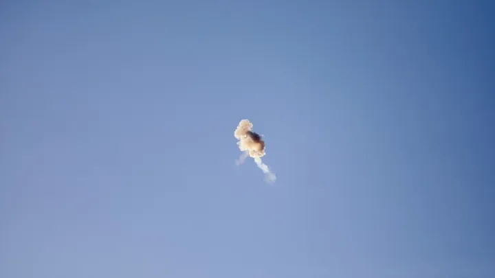Irani thotë se rrëzoi një dron ushtarak amerikan mbi ujërat e tij territorial