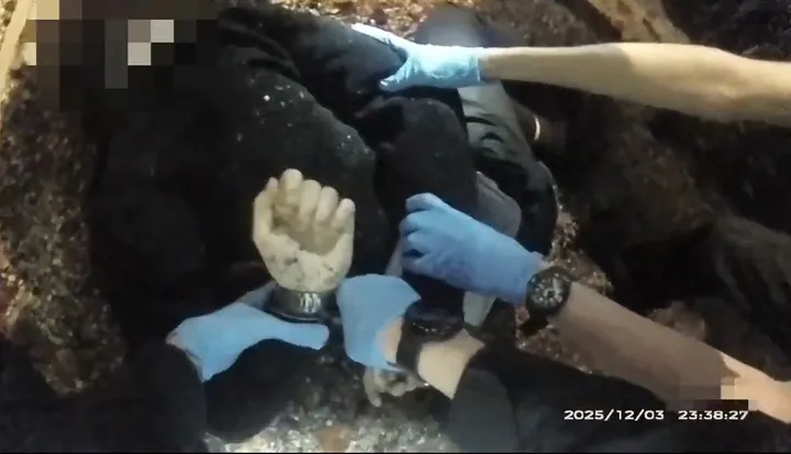 UK police face fury over handcuffing dying stabbed student