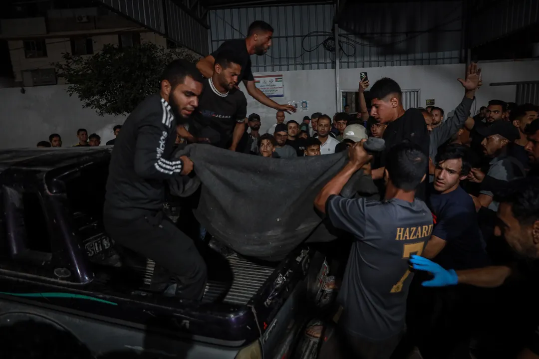 شهداء ومصابون في هجمات متفرقة للاحتلال على غزة وعمليات نسف جديدة للمنازل