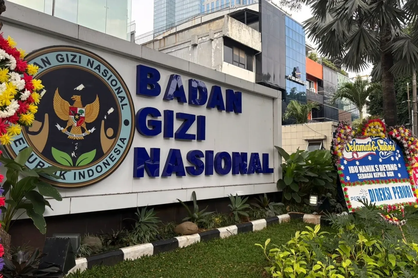 Kantor Badan Gizi Nasional digeledah, program andalan Prabowo dibayangi ketidakpastian