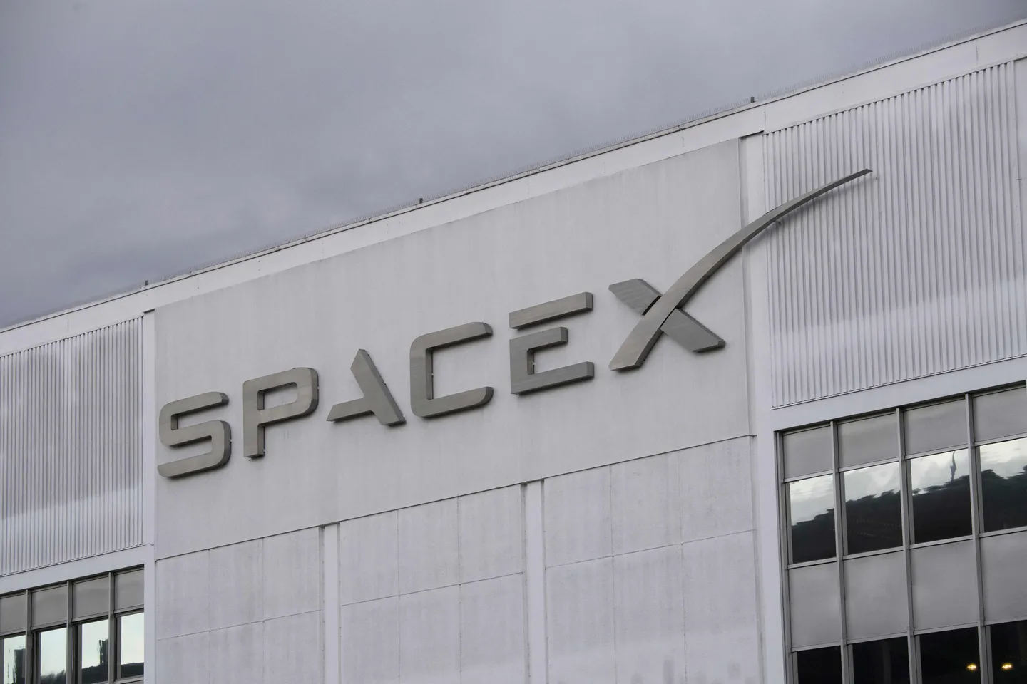 Oferta publică iniţială a SpaceX va transforma în milionari 4.400 de angajaţi