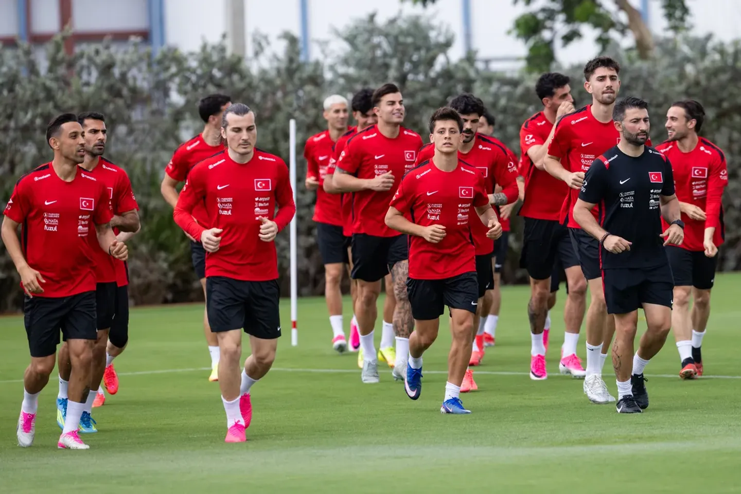 WM-Vorbereitung gestartet: Türkiye absolviert erstes Training in den USA