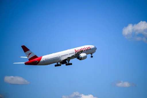 Kërcënim me bombë në avionin nga Izraeli, ulet në Bullgari nën eskortën e avionëve luftarakë