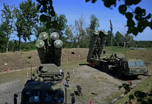 भारत को रूस से S-400 वायु रक्षा प्रणाली की चौथी स्क्वाड्रन मिली