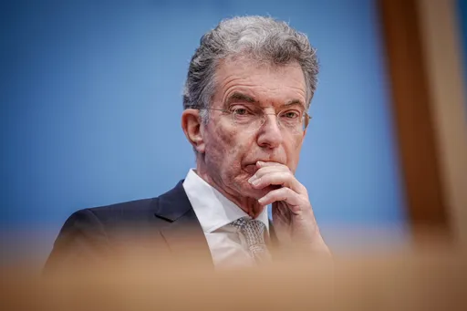 Kein Sicherheitsrat: Heusgen sieht Rolle von Merz kritisch