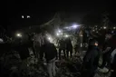 Izraeli sulm ndaj tendave të civilëve të zhvendosur në Gaza, një palestinez i vrarë dhe 16 të plagos