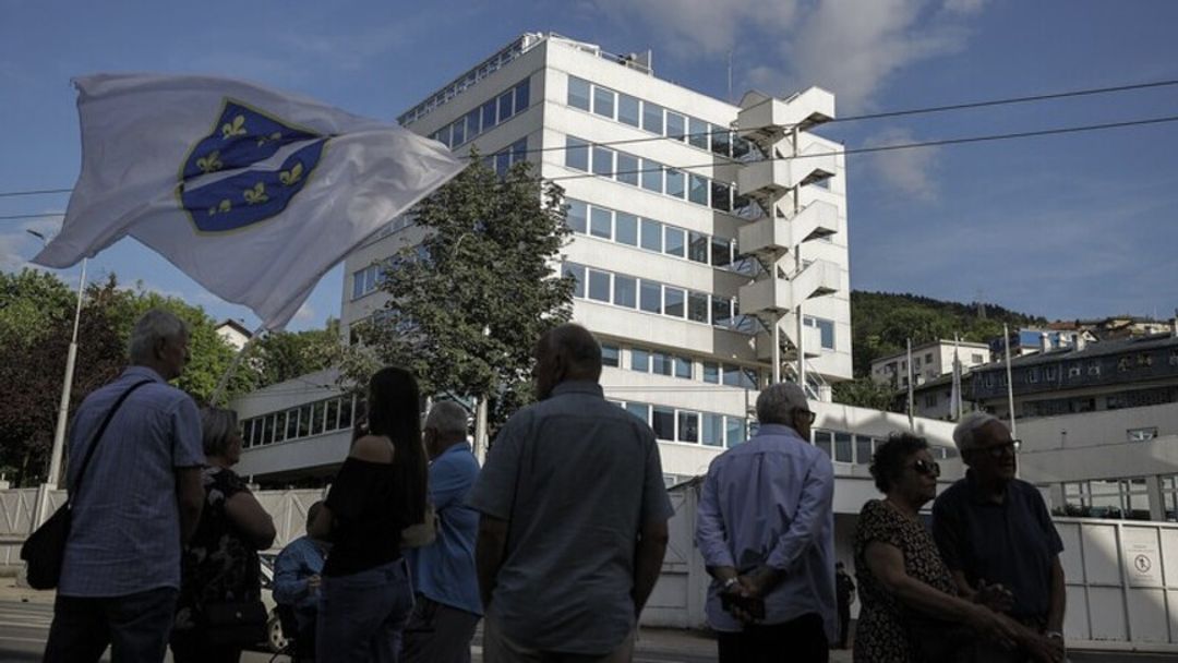 ShBA ja paralajmëron rishqyrtim të rolit të saj në BeH pas ngërçit rreth përfaqësuesit ndërkombëtar