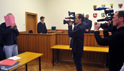 Lebenslang für deutschen„Maskenmann“ für Mord in Bretagne